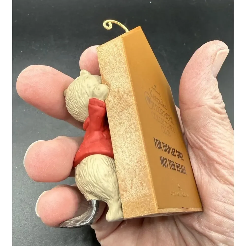 Hallmark Beaver Christmas Ornament 1995 Treasure Shelf Marked Display No Box L16
